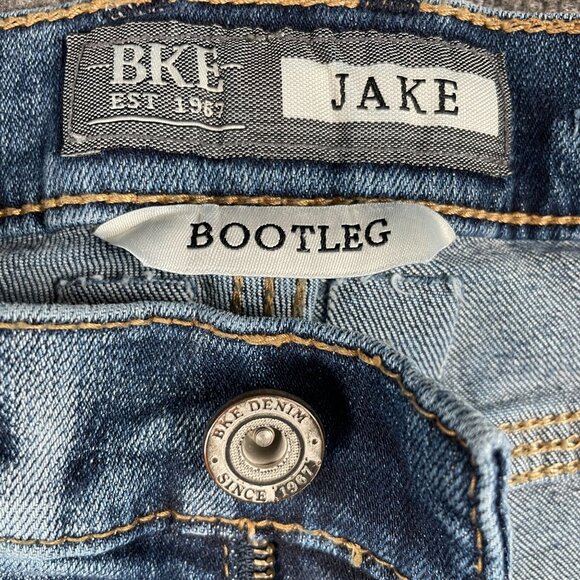 BKE Jake Jeans Mens 30L Loose Baggy Distressed Faded Grunge Ripped Torn Trashed - Picture 11 of 14